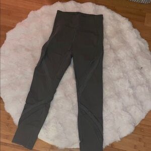 Lululemon Stylish Green/Gray Leggings